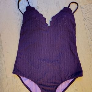 Jessica Simpson bathing suit.